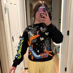 Disneys Alice In Wonderland pullover sweatshirt -sold out